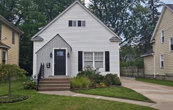 46 Lowell Avenue NE, Grand Rapids, MI 49503