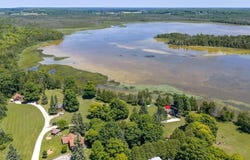 7776 Wallaby Ln, Baileys Harbor, WI 54202