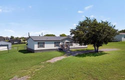231 Lone Tree Lane, Decatur, TX 76234