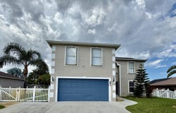 991 SE Bywood Avenue, Port Saint Lucie, FL 34983