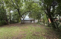 113 S 4th Street, Spring Lake, NC 28390