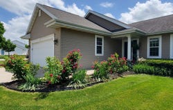 1542 PRIMROSE Lane, FOND DU LAC, WI 54935