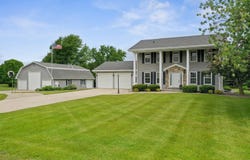 5415 DORIS Road, NEW FRANKEN, WI 54229-9475