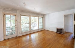 3330 Delaware Avenue, Santa Monica, CA 90404