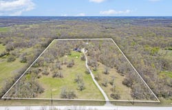 321 W Dade 122, Greenfield, MO 65661