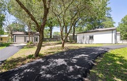 2101 Spruce Street, Leavenworth, KS 66048