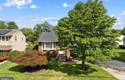 604 DAVIS ROAD, BARRINGTON, NJ 08007