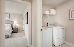 2105 Via Luna Circle NE, Massillon, OH 44646