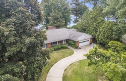 18190 Lovell Road, Spring Lake, MI 49456