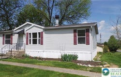 15 Canterbury Court, Forks Twp, PA 18040