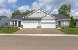 164 Hickory Valley Drive, Kalamazoo, MI 49009