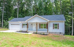 1466 W 7th Street, Newton, NC 28658