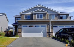 8759 Dry Creek Loop, Anchorage, AK 99502