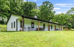4844 Bauman Hill Road SE, Lancaster, OH 43130