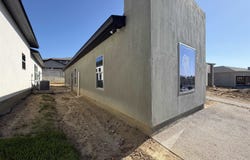 1210 Noyola Loop, Laredo, TX 78046
