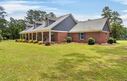 1071 Mose Ware Road, Ozark, AL 36360