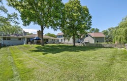 711 Bryant Avenue, Barrington, IL 60010