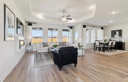 1587 Vista View Drive, Pleasanton, TX 78064
