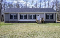 279 Skippers Lane Lane, New Bern, NC 28562
