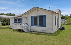 309 Spring Valley Circle, Azle, TX 76020