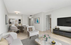 10070 Twin Lakes Dr, Coral Springs, FL 33071