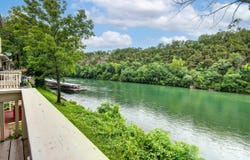 146 River Point Road, Hollister, MO 65672