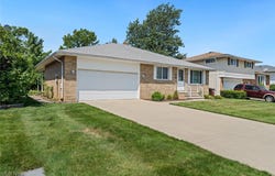 6880 Lynett Drive, Parma, OH 44129