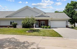 47 Colwyn Ct, IowaCity, IA 52246