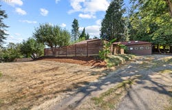 11205 NW 16TH AVE, Vancouver, WA 98685
