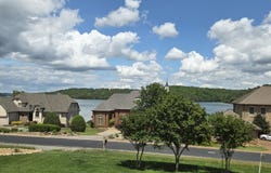 309 Chuniloti Circle, Loudon, TN 37774