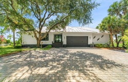 11280 S Indian River Drive, Sebastian, FL 32958