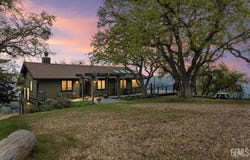 30140 Tuttle Court, Tehachapi, CA 93561