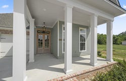 8619 Greenbrier Cove Rd, Baton Rouge, LA 70817