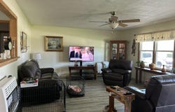 1531 W Chestnut Street, Bolivar, MO 65613