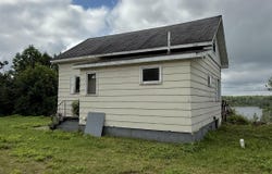 803 Highland Lake Rd, Two Harbors, MN 55616