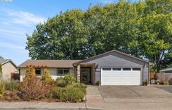 1546 SE 52ND Ave, Hillsboro, OR 97123