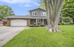 17822 Darden Road, South Bend, IN 46635-1114