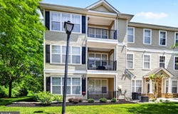 23 KYLE Way, EWING, NJ 08628