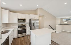 1002 Brandenburg Circle, Waverly, MN 55390