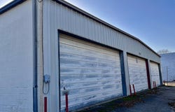 906 W 8th St, Coffeyville, KS 67337