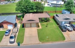 1329 SW 77th Terrace, Oklahoma City, OK 73159
