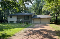 8477 HWY 70, St Germain, WI 54558