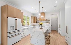 4 White Oak Lane, Southampton, NY 11968