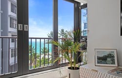 3819 AVE. ISLA VERDE AVENUE, CAROLINA, 00979
