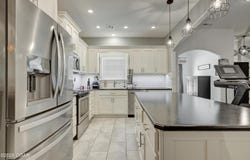 2258 S Greystone Square, Webb City, MO 64870