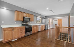 2121 Old County Road 34 Place, Burnsville, MN 55337