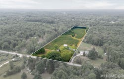 74721 30TH AVENUE, COVERT, MI 49043