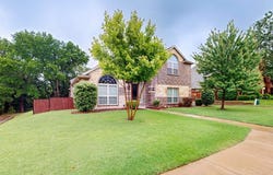 309 Fountain Creek Court, Ovilla, TX 75154