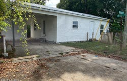 1136 Tupelo Street, New Iberia, LA 70560