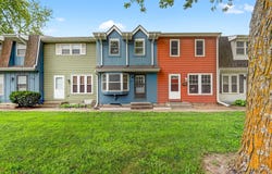 4047 E University Avenue, Des Moines, IA 50317